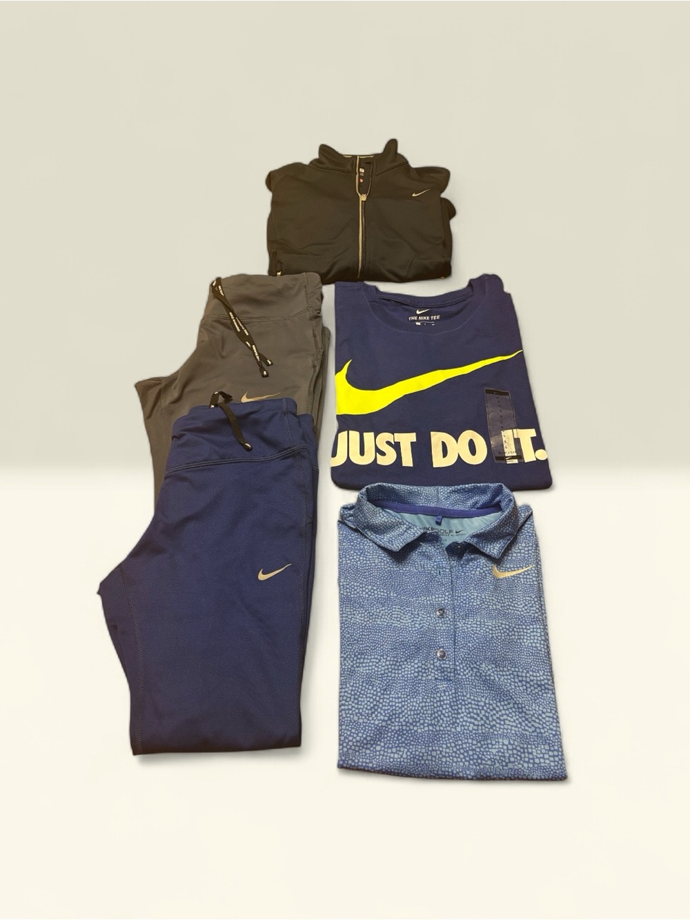 Nike Women’s  5 Piece Navy & Gray Active Tops and Pants Set